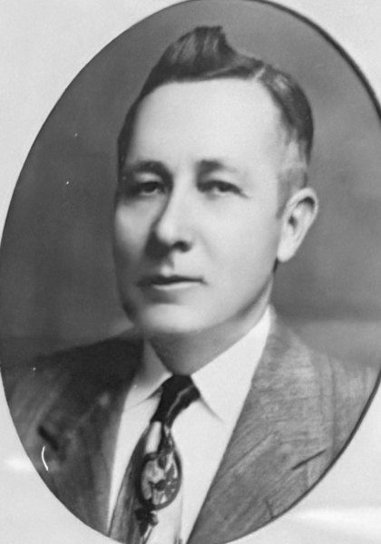 Portrait of E. B. Nye, Worshipful Master of King Lodge No. 461, 1952
