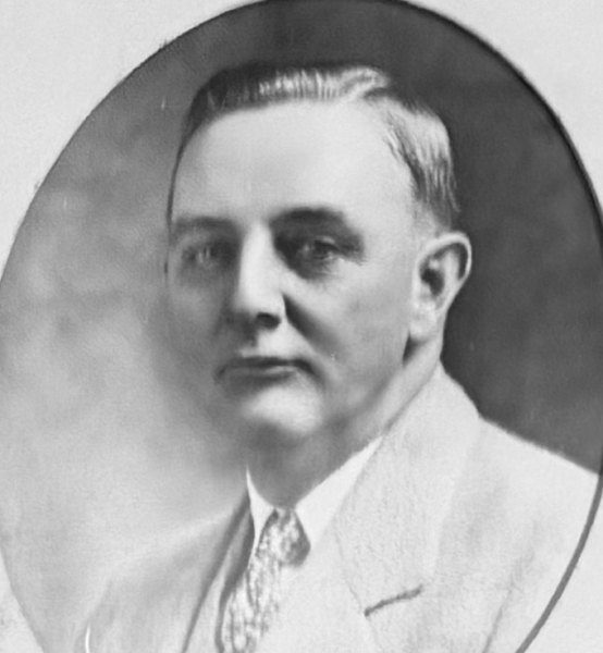 Portrait of J. W. Huff, Worshipful Master of King Lodge No. 461, 1924