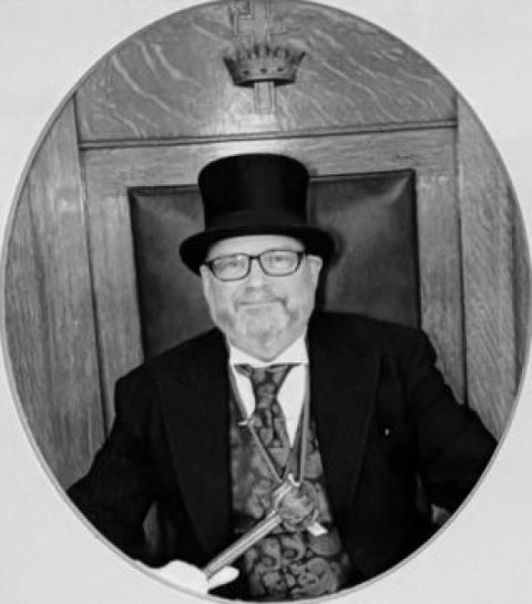 Portrait of Lee D. Hoffnung, Worshipful Master of King Lodge No. 461, 2022