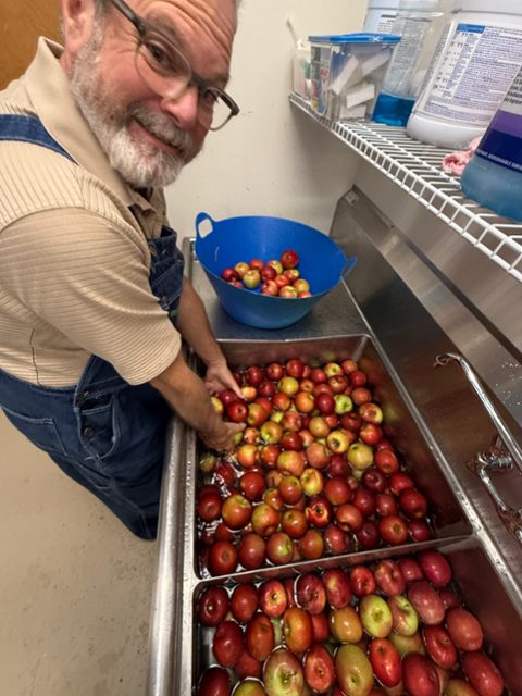 Masons making apple butter for the Zollicoffer Lodge scholarship fund (photo 3 of 5)
