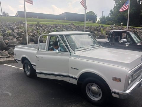 Cars, bikes and visitors at the King Lodge Car & Bike Show at Parkway Baptist in Bristol (photo 1 of 6)