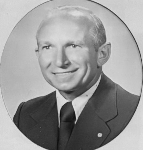 Portrait of W. E. Trivett, Worshipful Master of King Lodge No. 461, 1975-79